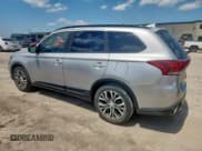 ✅ 2018 Mitsubishi Outlander SE • VIN: JA4AD3A34JZ022691 • Lot: 61341205. Listed on Copart with 251,387 mi. Free auction sales archive from the USA and detailed vehicle history report at DreamBid. Image 2.