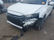 ✅ 2018 Mitsubishi Outlander ES • VIN: JA4AR3AU9JZ010224 • Lot: 42858948. Listed on IAAI with 67,982 mi. Free auction sales archive from the USA and detailed vehicle history report at DreamBid. Image 6.