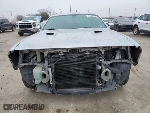 ✅ 2010 Dodge Challenger SE • VIN: 2B3CJ4DV5AH278656 • Lot: 43602425. Wystawiony na Copart z przebiegiem 149 996 mil. Bezpłatny archiwum sprzedaży aukcyjnych z USA i szczegółowy raport historii pojazdu na DreamBid. Zdjęcie 5.