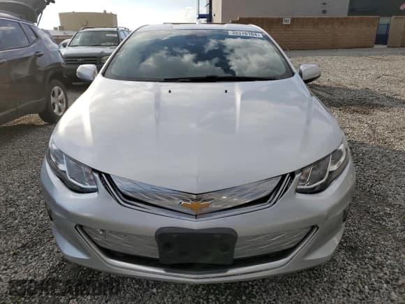 ✅ 2017 Chevrolet Volt LT • VIN: 1G1RC6S52HU210588 • Lot: 39370104. Wystawiony na Copart z przebiegiem 85 306 mil. Bezpłatny archiwum sprzedaży aukcyjnych z USA i szczegółowy raport historii pojazdu na DreamBid. Zdjęcie 5.