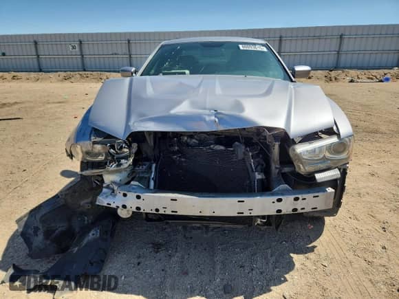 ✅ 2014 Dodge Charger RT • VIN: 2C3CDXCT1EH199549 • Lot: 80093615. Wystawiony na Copart z przebiegiem 180 767 mil. Bezpłatny archiwum sprzedaży aukcyjnych z USA i szczegółowy raport historii pojazdu na DreamBid. Zdjęcie 5.