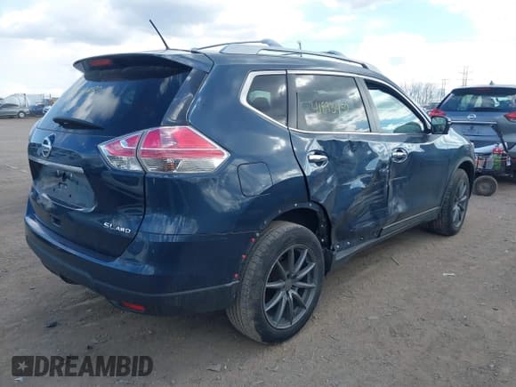 ✅ 2015 Nissan Rogue SL • VIN: 5N1AT2MV8FC874757 • Lot: 41893452. Wystawiony na IAAI z przebiegiem 151 227 mil. Bezpłatny archiwum sprzedaży aukcyjnych z USA i szczegółowy raport historii pojazdu na DreamBid. Zdjęcie 4.