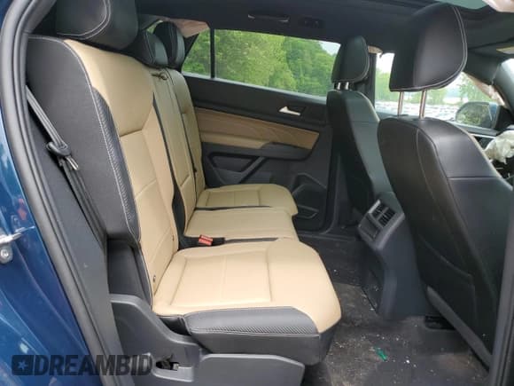 ✅ 2021 Volkswagen Atlas SEL • VIN: 1V2BC2CA7MC206919 • Lot: 56552905. Wystawiony na Copart z przebiegiem 92 464 mil. Bezpłatny archiwum sprzedaży aukcyjnych z USA i szczegółowy raport historii pojazdu na DreamBid. Zdjęcie 11.