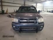 ✅ 2006 Toyota Sequoia SR5 • VIN: 5TDZT34A56S282841 • Лот: 90325975. Опубликован ранее на Copart с пробегом 197 476 миль. Бесплатный доступ к архиву аукционных продаж из США и подробный отчёт об истории автомобиля на DreamBid. Изображение 5.