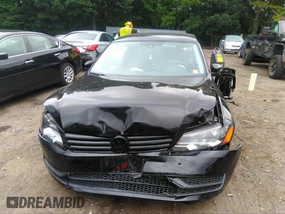 ✅ 2013 Volkswagen Passat SE • VIN: 1VWBP7A36DC063479 • Лот: 37590284. Опубликован ранее на IAAI с пробегом 112 135 миль. Бесплатный доступ к архиву аукционных продаж из США и подробный отчёт об истории автомобиля на DreamBid. Изображение 6.