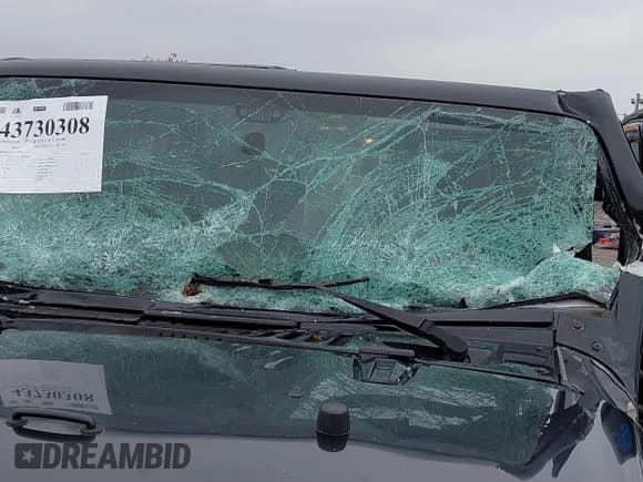 ✅ 2013 Jeep Wrangler Unlimited Sahara • VIN: 1C4BJWEG5DL538986 • Лот: 43730308. Опубликован ранее на IAAI с пробегом 148 843 миль. Бесплатный доступ к архиву аукционных продаж из США и подробный отчёт об истории автомобиля на DreamBid. Изображение 6.