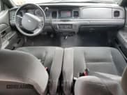 ✅ 2005 Ford Police Interceptor • VIN: 2FAHP71W95X148771 • Лот: 87099225. Опубликован ранее на Copart с пробегом 159 117 миль. Бесплатный доступ к архиву аукционных продаж из США и подробный отчёт об истории автомобиля на DreamBid. Изображение 8.