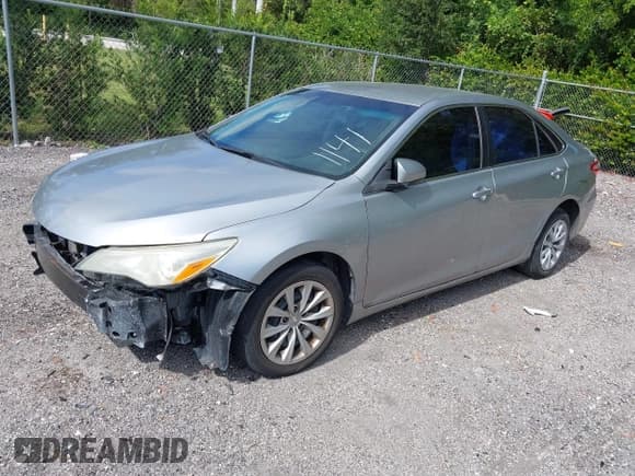 ✅ 2016 Toyota Camry SE • VIN: 4T1BF1FK4GU571141 • Lot: 43647708. Listed on IAAI with 136,822 mi. Free auction sales archive from the USA and detailed vehicle history report at DreamBid. Image 18.