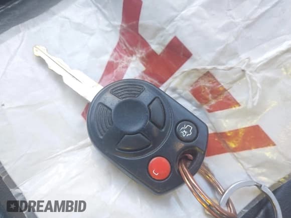 ✅ 2010 Ford Escape Limited • VIN: 1FMCU0E76AKA44559 • Lot: 43634418. Listed on IAAI with 188,601 mi. Free auction sales archive from the USA and detailed vehicle history report at DreamBid. Image 11.