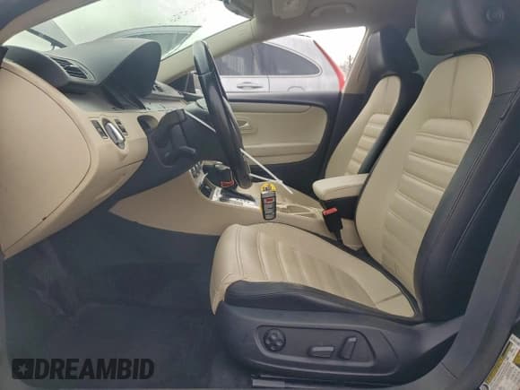 ✅ 2011 Volkswagen CC Sport • VIN: WVWMN7ANXBE700801 • Lot: 94528565. Wystawiony na Copart z przebiegiem 155 720 mil. Bezpłatny archiwum sprzedaży aukcyjnych z USA i szczegółowy raport historii pojazdu na DreamBid. Zdjęcie 7.