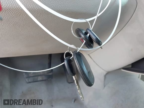 ✅ 2007 Cadillac DTS Luxury I • VIN: 1G6KD57YX7U163444 • Lot: 42699315. Listed on IAAI with 152,072 mi. Free auction sales archive from the USA and detailed vehicle history report at DreamBid. Image 11.