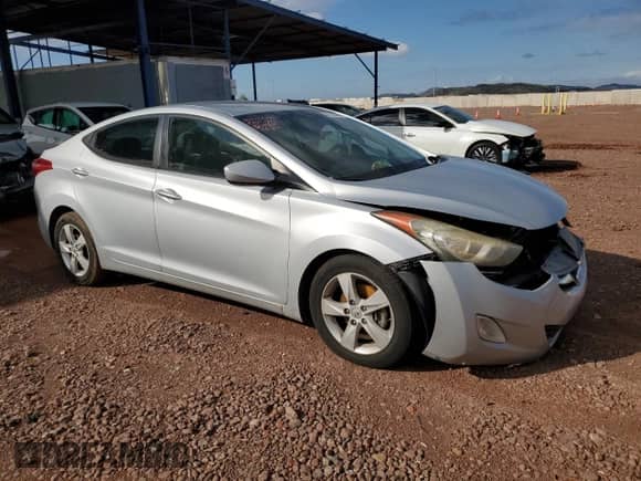 2013 Hyundai Elantra GLS с VIN 5NPDH4AE6DH151624, выставлен на аукционе Copart как лот 82422355 с пробегом 109 298 миль миль и Списание • Salvage title. История ставок и продаж доступна на DreamBid. Изображение 4.