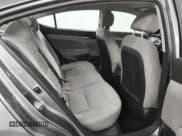 ✅ 2018 Hyundai Elantra Limited • VIN: 5NPD84LF9JH241996 • Lot: 86505945. Wystawiony na Copart z przebiegiem 121 042 mil. Bezpłatny archiwum sprzedaży aukcyjnych z USA i szczegółowy raport historii pojazdu na DreamBid. Zdjęcie 10.