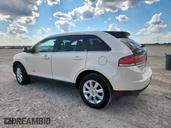 ✅ 2007 Lincoln MKX • VIN: 2LMDU68C47BJ38334 • Lot: 71427855. Listed on Copart with 244,912 mi. Free auction sales archive from the USA and detailed vehicle history report at DreamBid. Image 2.
