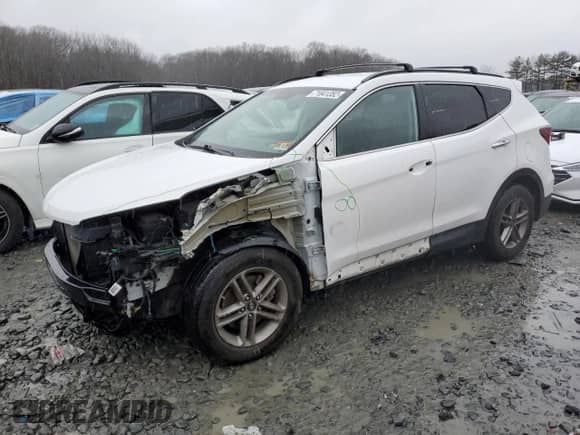 ✅ 2017 Hyundai Santa Fe 2.4L • VIN: 5NMZUDLB4HH008727 • Lot: 71841352. Wystawiony na Copart z przebiegiem 84 881 mil mil. Skorzystaj z bezpłatnego archiwum sprzedaży aukcyjnych z USA i zobacz szczegółowy raport historii pojazdu na DreamBid. Zdjęcie 1.