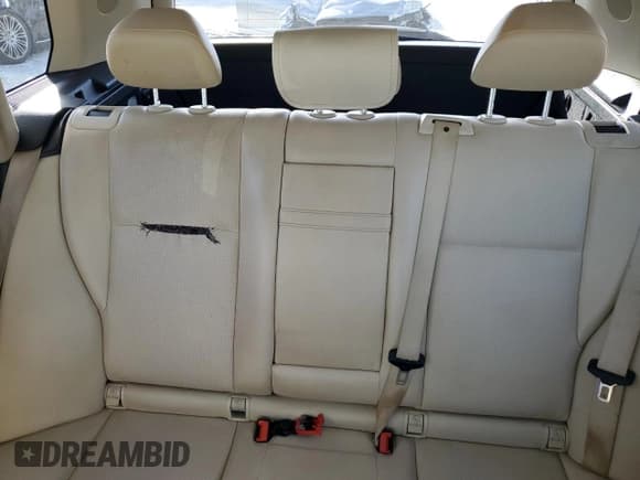 ✅ 2014 Mercedes-Benz GLK 350 • VIN: WDCGG8JB6EG187990 • Лот: 92357775. Опубликован ранее на Copart с пробегом 129 692 миль. Бесплатный доступ к архиву аукционных продаж из США и подробный отчёт об истории автомобиля на DreamBid. Изображение 10.