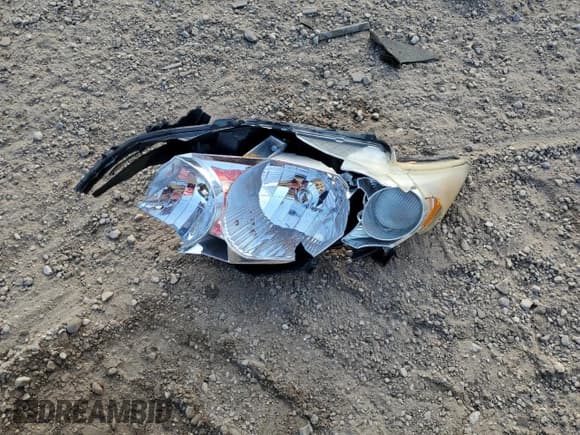 ✅ 2010 Toyota Corolla • VIN: 2T1BU4EE8AC300076 • Lot: 85753225. Listed on Copart with Not provided. Free auction sales archive from the USA and detailed vehicle history report at DreamBid. Image 12.