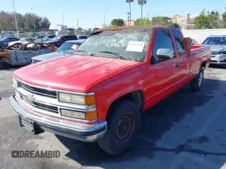 1994 Chevrolet Silverado 2500 с VIN 1GCGC29N2RE312367, выставлен на аукционе IAAI как лот 41642138 с пробегом 162 754 миль миль и . История ставок и продаж доступна на DreamBid. Изображение 2.