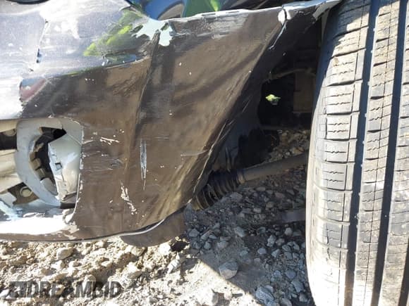 ✅ 2015 Chevrolet Equinox LT • VIN: 2GNALBEK7F6415888 • Лот: 43415827. Опубликован ранее на IAAI с пробегом 141 191 миль. Бесплатный доступ к архиву аукционных продаж из США и подробный отчёт об истории автомобиля на DreamBid. Изображение 13.