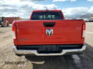 ✅ 2023 Ram 1500 Big Horn • VIN: 1C6RREFG7PN592547 • Lot: 70934395. Wystawiony na Copart z przebiegiem 19 970 mil. Bezpłatny archiwum sprzedaży aukcyjnych z USA i szczegółowy raport historii pojazdu na DreamBid. Zdjęcie 6.