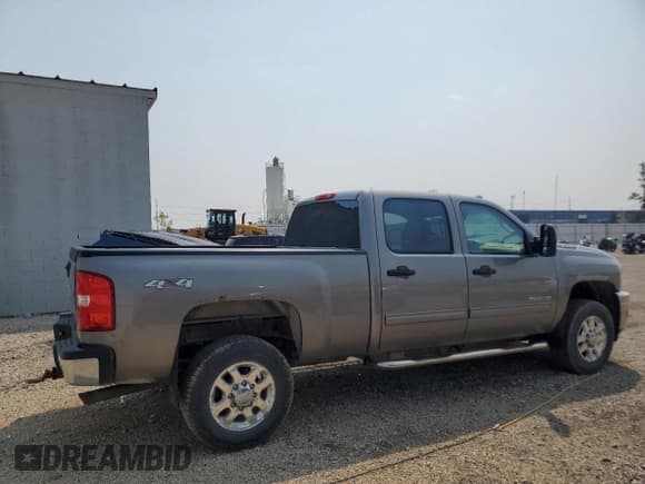 ✅ 2013 Chevrolet Silverado 2500HD LT • VIN: 1GC1KXCG1DF190961 • Лот: 66907645. Опубликован ранее на Copart с пробегом 128 411 миль. Бесплатный доступ к архиву аукционных продаж из США и подробный отчёт об истории автомобиля на DreamBid. Изображение 3.