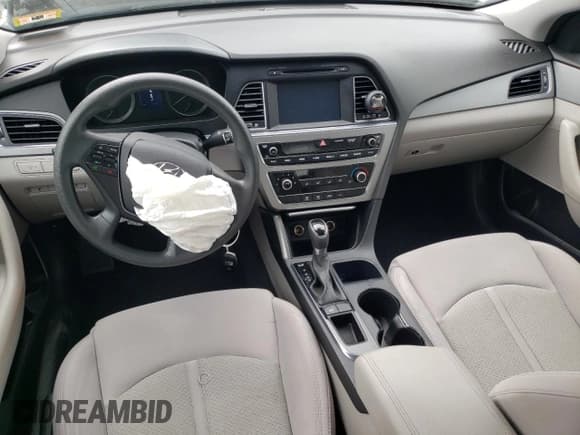 ✅ 2016 Hyundai Sonata SE • VIN: 5NPE24AF3GH313440 • Лот: 50878123. Опубликован ранее на Copart с пробегом 25 835 миль. Бесплатный доступ к архиву аукционных продаж из США и подробный отчёт об истории автомобиля на DreamBid. Изображение 8.