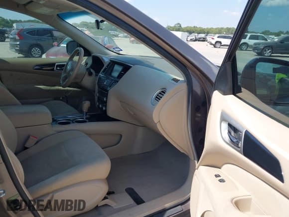 ✅ 2014 Nissan Pathfinder SL • VIN: 5N1AR2MN2EC618515 • Лот: 43373075. Опубликован ранее на IAAI с пробегом 180 348 миль. Бесплатный доступ к архиву аукционных продаж из США и подробный отчёт об истории автомобиля на DreamBid. Изображение 5.