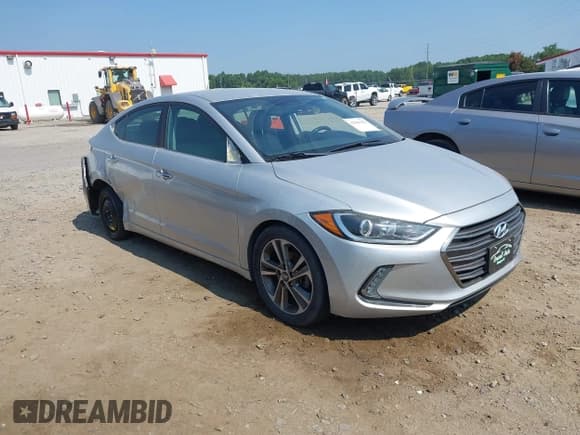 ✅ 2017 Hyundai Elantra SE • VIN: 5NPD84LF6HH060784 • Lot: 42586352. Listed on IAAI with 121,372 mi. Free auction sales archive from the USA and detailed vehicle history report at DreamBid. Image 1.