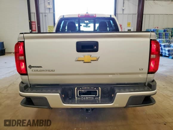 ✅ 2016 Chevrolet Colorado 2WD LT • VIN: 1GCGSCE30G1395895 • Lot: 89902365. Wystawiony na Copart z przebiegiem 73 920 mil. Bezpłatny archiwum sprzedaży aukcyjnych z USA i szczegółowy raport historii pojazdu na DreamBid. Zdjęcie 6.