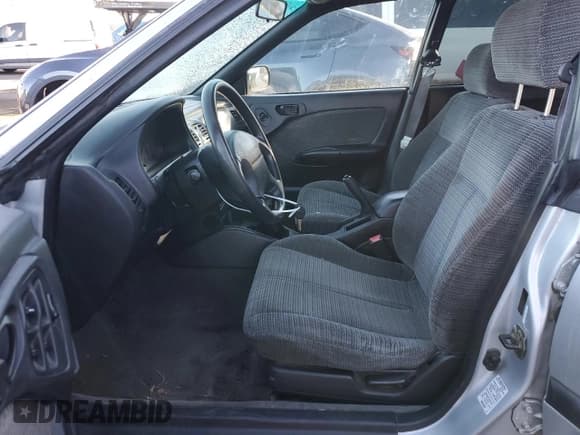 ✅ 1998 Subaru Legacy L • VIN: 4S3BK4355W7307746 • Лот: 83441604. Опубликован ранее на Copart с пробегом 211 023 миль. Бесплатный доступ к архиву аукционных продаж из США и подробный отчёт об истории автомобиля на DreamBid. Изображение 7.