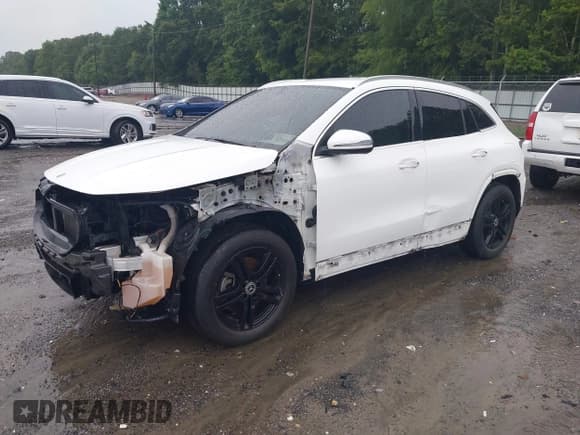 ✅ 2021 Mercedes-Benz GLA 250 • VIN: W1N4N4GB2MJ215941 • Лот: 42891637. Опубликован ранее на IAAI с пробегом 45 625 миль. Бесплатный доступ к архиву аукционных продаж из США и подробный отчёт об истории автомобиля на DreamBid. Изображение 21.