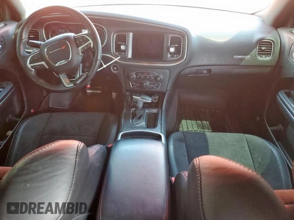 ✅ 2018 Dodge Charger R/T Scat Pack • VIN: 2C3CDXGJ4JH289992 • Lot: 68255415. Listed on Copart with 75,442 mi. Free auction sales archive from the USA and detailed vehicle history report at DreamBid. Image 8.