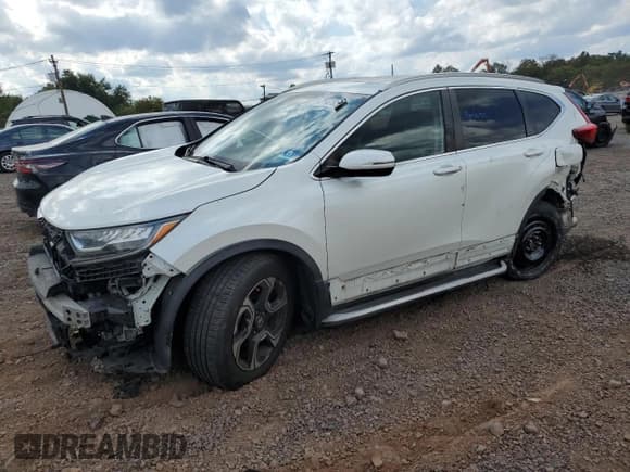 ✅ 2018 Honda CR-V Touring • VIN: 2HKRW2H90JH626852 • Лот: 71476265. Опубликован ранее на Copart с пробегом 61 565 миль. Бесплатный доступ к архиву аукционных продаж из США и подробный отчёт об истории автомобиля на DreamBid. Изображение 1.