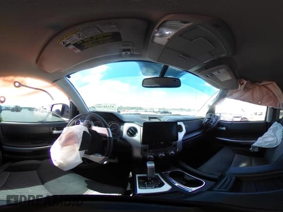 ✅ 2014 Toyota Tundra SR5 • VIN: 5TFRM5F18EX073513 • Lot: 43738760. Listed on IAAI with 92,586 mi. Free auction sales archive from the USA and detailed vehicle history report at DreamBid. Image 18.