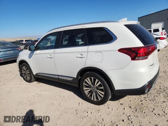 ✅ 2020 Mitsubishi Outlander ES • VIN: JA4AZ3A38LZ043015 • Лот: 89694575. Опубликован ранее на Copart с пробегом 127 161 миль. Бесплатный доступ к архиву аукционных продаж из США и подробный отчёт об истории автомобиля на DreamBid. Изображение 2.