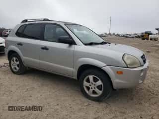 2007 Hyundai Tucson GLS z VIN KM8JM12B67U646784, wystawiony jako Copart lot #86742484 z przebiegiem 141 529 mil mil oraz Czysty tytuł • Clean title. Historia ofert i sprzedaży dostępna na DreamBid. Obrazek 4.