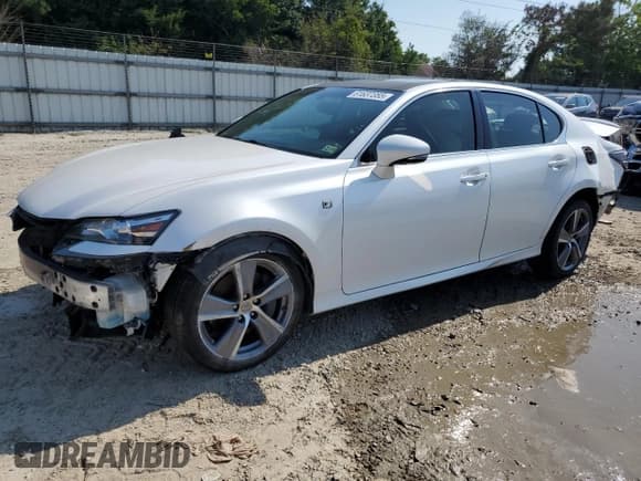 ✅ 2016 Lexus GS 200t • VIN: JTHBA1BLXGA002053 • Lot: 61637355. Wystawiony na Copart z przebiegiem 153 757 mil. Bezpłatny archiwum sprzedaży aukcyjnych z USA i szczegółowy raport historii pojazdu na DreamBid. Zdjęcie 1.