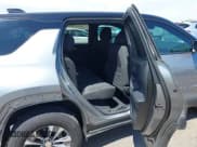 ✅ 2025 Chevrolet Equinox FWD LT • VIN: 3GNAXHEG5SL157833 • Lot: 42979168. Wystawiony na IAAI z przebiegiem 11 502 mil. Bezpłatny archiwum sprzedaży aukcyjnych z USA i szczegółowy raport historii pojazdu na DreamBid. Zdjęcie 8.