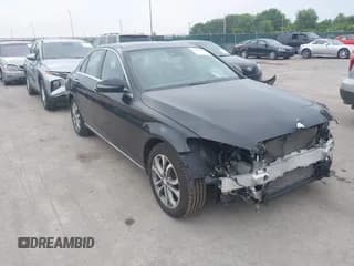 ✅ 2017 Mercedes-Benz C 300 • VIN: WDDWF4KB8HR256544 • Lot: 42723776. Wystawiony na IAAI z przebiegiem 81 376 mil. Bezpłatny archiwum sprzedaży aukcyjnych z USA i szczegółowy raport historii pojazdu na DreamBid. Zdjęcie 1.