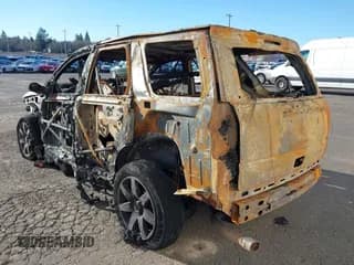 ✅ 2005 Saturn VUE • VIN: 5GZCZ53455S868830 • Lot: 41242401. Wystawiony na IAAI z przebiegiem Nie podano. Bezpłatny archiwum sprzedaży aukcyjnych z USA i szczegółowy raport historii pojazdu na DreamBid. Zdjęcie 3.