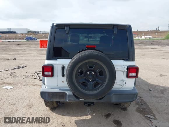 ✅ 2018 Jeep Wrangler Sport • VIN: 1C4GJXAN1JW293503 • Лот: 42121668. Опубликован ранее на IAAI с пробегом 40 545 миль. Бесплатный доступ к архиву аукционных продаж из США и подробный отчёт об истории автомобиля на DreamBid. Изображение 16.