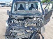 ✅ 2022 Ford Transit Cargo • VIN: 1FTBR3XG2NKA41146 • Lot: 43052815. Wystawiony na IAAI z przebiegiem 118 192 mil. Bezpłatny archiwum sprzedaży aukcyjnych z USA i szczegółowy raport historii pojazdu na DreamBid. Zdjęcie 10.