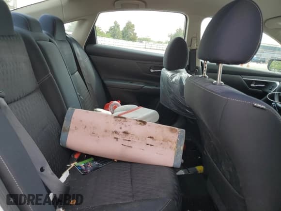 ✅ 2017 Nissan Altima SL • VIN: 1N4AL3AP2HC492930 • Lot: 57055585. Listed on Copart with 104,048 mi. Free auction sales archive from the USA and detailed vehicle history report at DreamBid. Image 10.