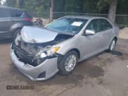 ✅ 2013 Toyota Camry LE • VIN: 4T4BF1FK1DR305982 • Lot: 43079253. Listed on IAAI with 92,098 mi. Free auction sales archive from the USA and detailed vehicle history report at DreamBid. Image 2.