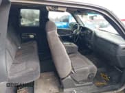 ✅ 2000 Chevrolet Silverado 1500 LS • VIN: 1GCEC19V8YZ336729 • Лот: 43858171. Опубликован ранее на IAAI с пробегом 301 008 миль. Бесплатный доступ к архиву аукционных продаж из США и подробный отчёт об истории автомобиля на DreamBid. Изображение 8.