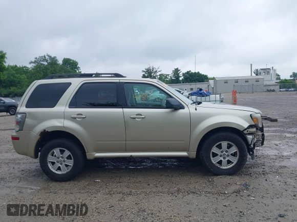 2010 Mercury Mariner z VIN 4M2CN8B73AKJ05123, wystawiony jako IAAI lot #42512923 z przebiegiem 240 736 mil mil oraz . Historia ofert i sprzedaży dostępna na DreamBid. Obrazek 14.