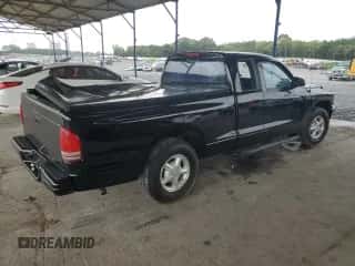 1999 Dodge Dakota z VIN 1B7FL22P8XS262905, wystawiony jako Copart lot #64865724 z przebiegiem 177 022 mil mil oraz Szkoda całkowita • Salvage title. Historia ofert i sprzedaży dostępna na DreamBid. Obrazek 3.