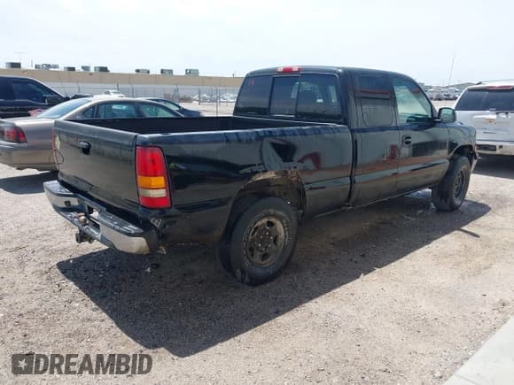 ✅ 1999 Chevrolet Silverado 1500 • VIN: 1GCEK19V4XE208741 • Лот: 42154541. Опубликован ранее на IAAI с пробегом 278 858 миль. Бесплатный доступ к архиву аукционных продаж из США и подробный отчёт об истории автомобиля на DreamBid. Изображение 4.