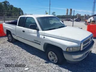 ✅ 1998 Dodge 1500 • VIN: 3B7HC12Z8WG170221 • Lot: 41813640. Wystawiony na IAAI z przebiegiem Nie podano. Bezpłatny archiwum sprzedaży aukcyjnych z USA i szczegółowy raport historii pojazdu na DreamBid. Zdjęcie 1.