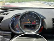 ✅ 2017 MINI Clubman Cooper • VIN: WMWLN5C30H2E33755 • Lot: 57412835. Listed on Copart with 116,297 mi. Free auction sales archive from the USA and detailed vehicle history report at DreamBid. Image 9.